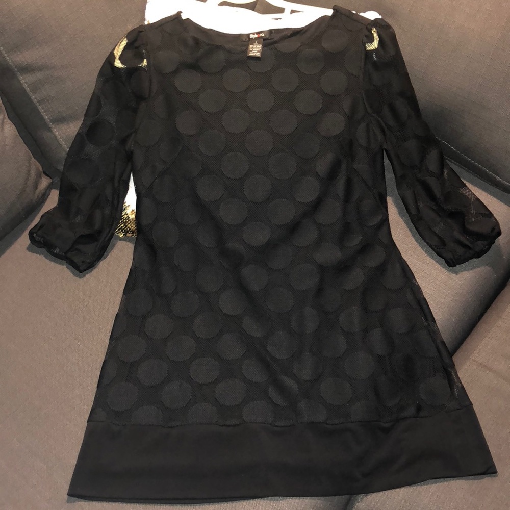 Midi black dress with details